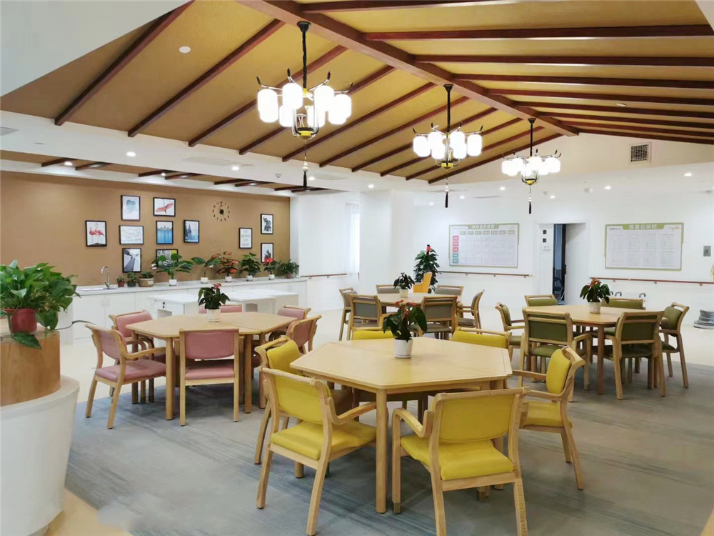 1687248930688379.jpg 餐厅.jpg