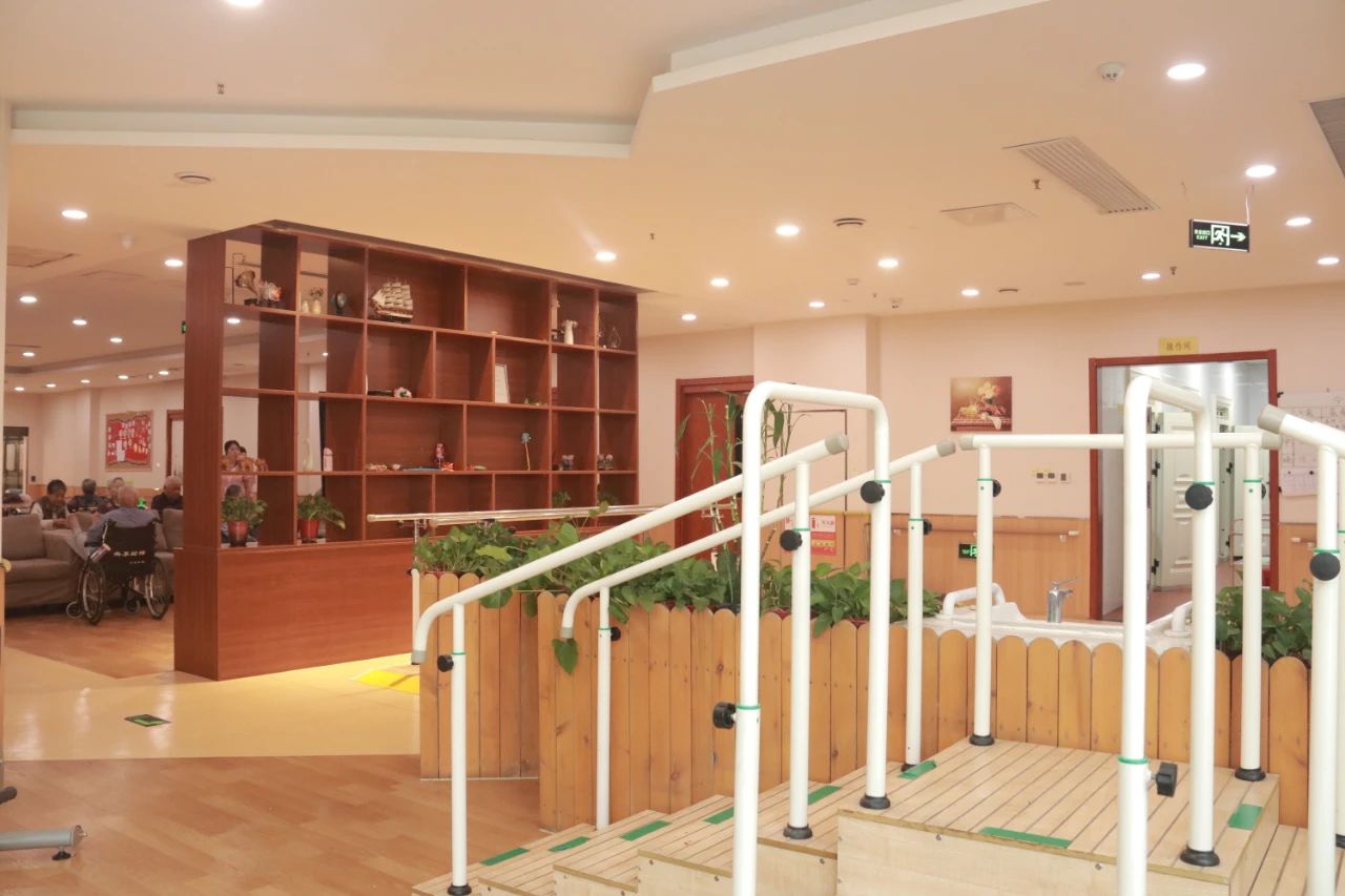 1727055948113599.jpg 6.jpg