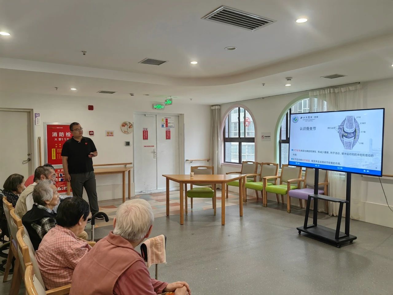 1728352285111056.jpg 2.jpg