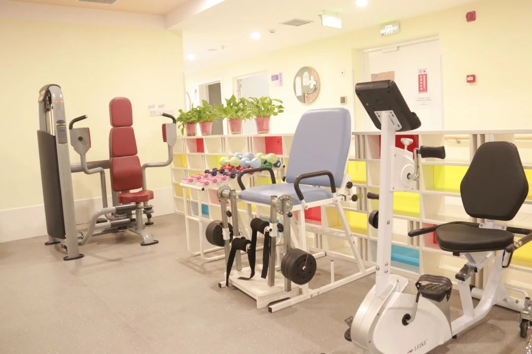 1728352306131457.jpg 4.jpg