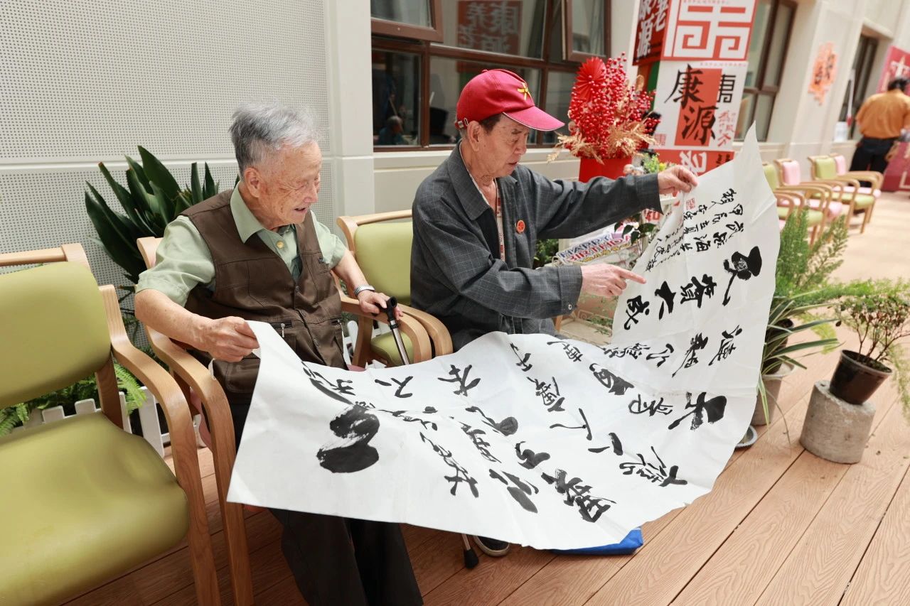 1728437224125549.jpg 2.jpg