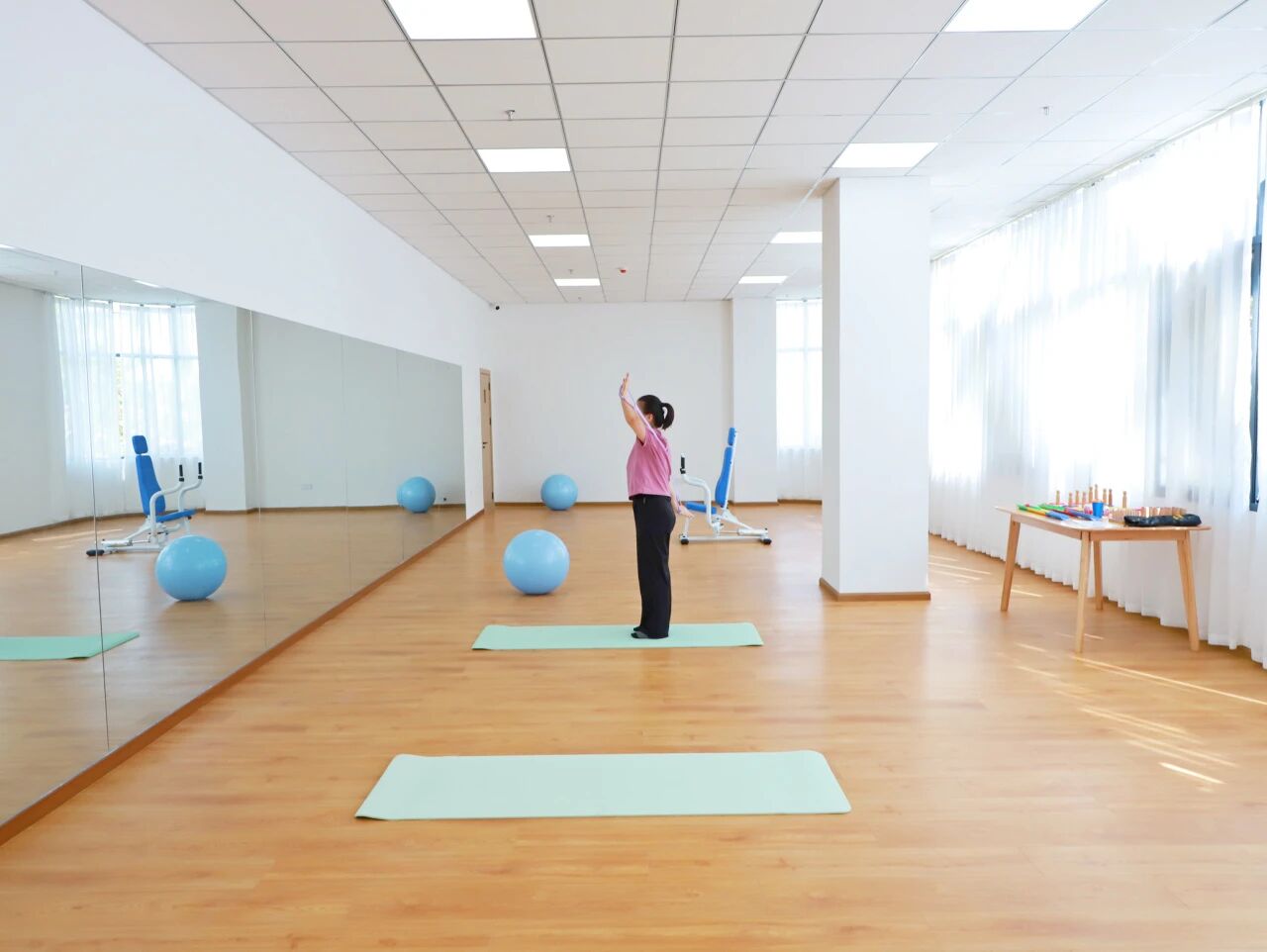 1763428987677535.jpg 9.jpg